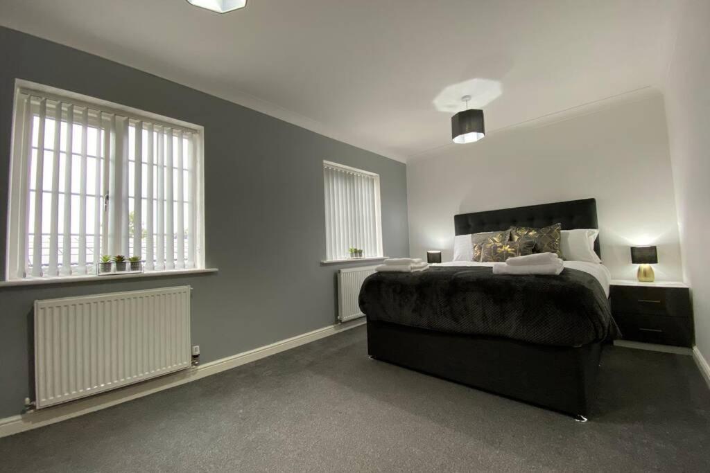 Holiday home Fishermans House By Greenstay: Spacious 4-bed Contractor & Family Retreat Grimsby
